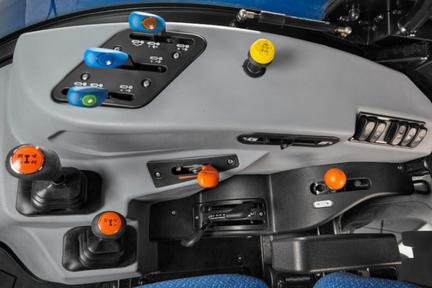 New Holland T5S Faz 5