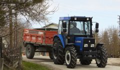 alparslan-traktor-new-holland-56s-tmr