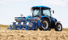 alparslan-traktor-new-holland-hassas-ekim-makineleri